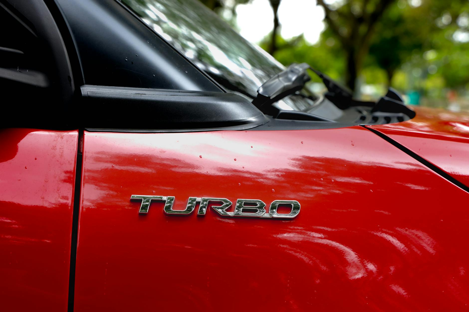 Grafik harga Pertamax Turbo per liter di Indonesia pada April 2026 menunjukkan tren kenaikan.